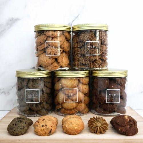 Food & treats